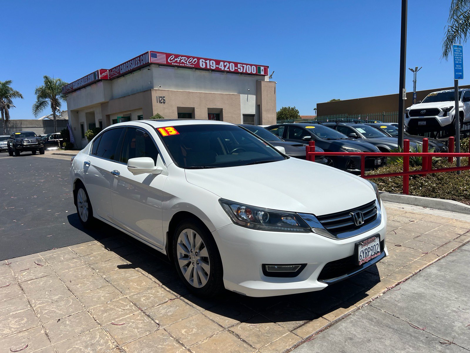 Used 2013 Honda Accord EX image 2