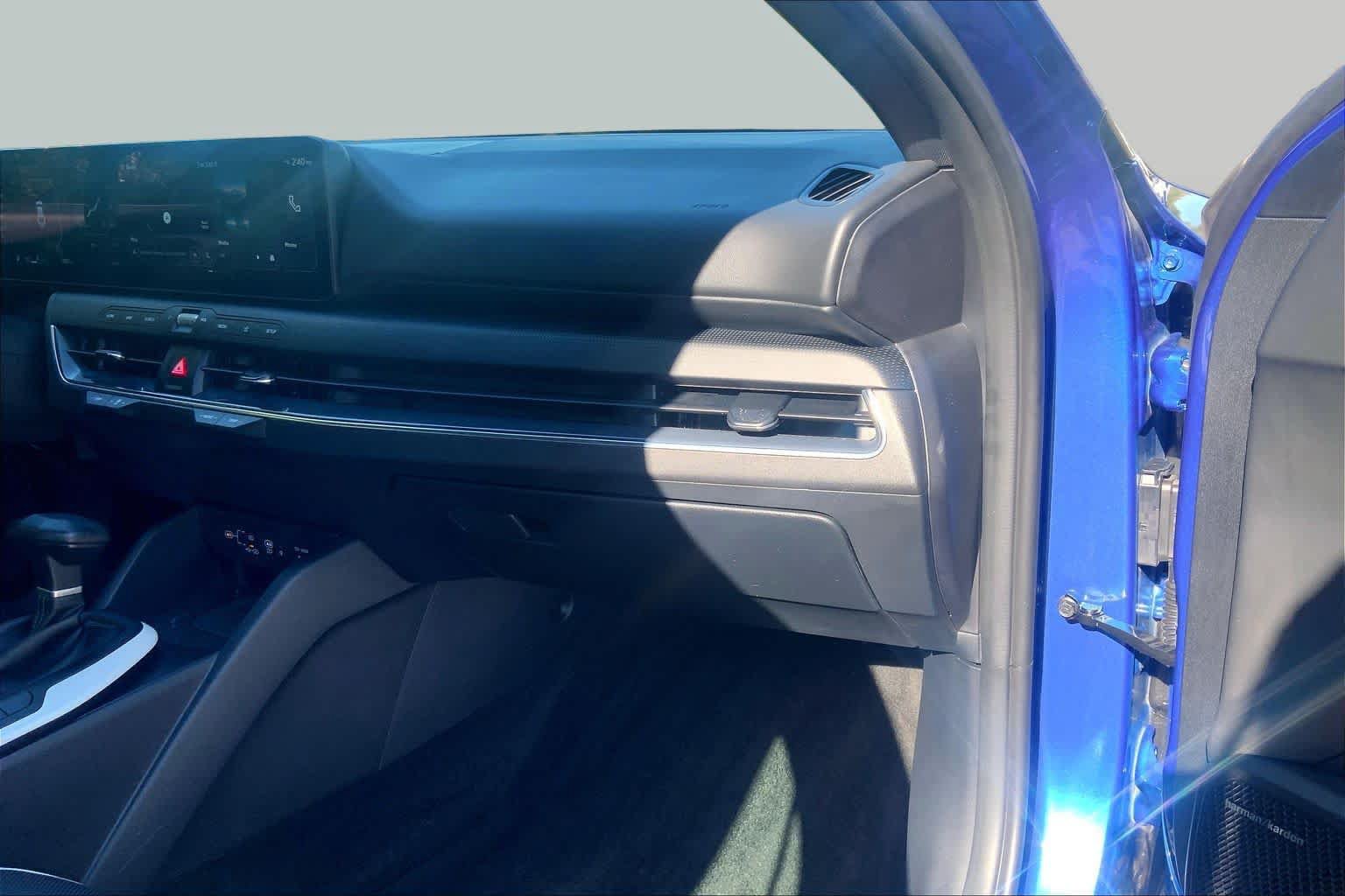 Certified 2025 Kia K4 GT-Line Turbo w/ GT-Line Premium Package FWD image 18