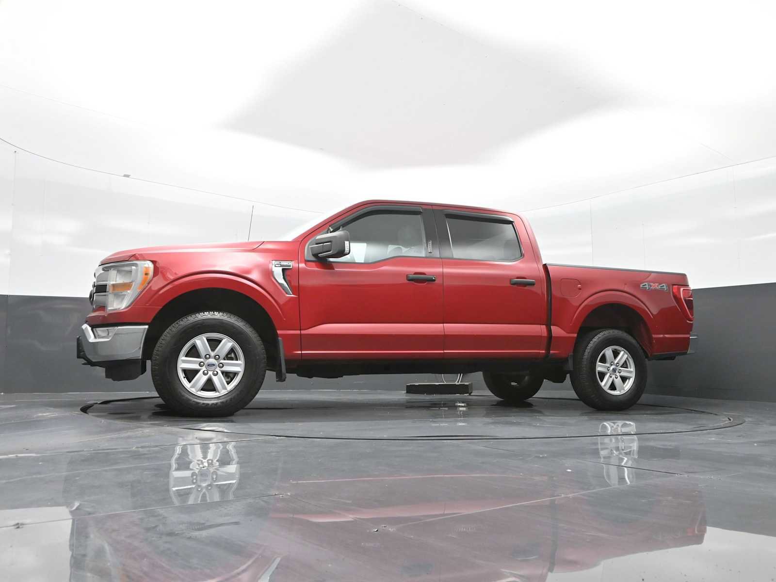 Used 2021 Ford F150 XLT w/ Equipment Group 301A Mid image 21