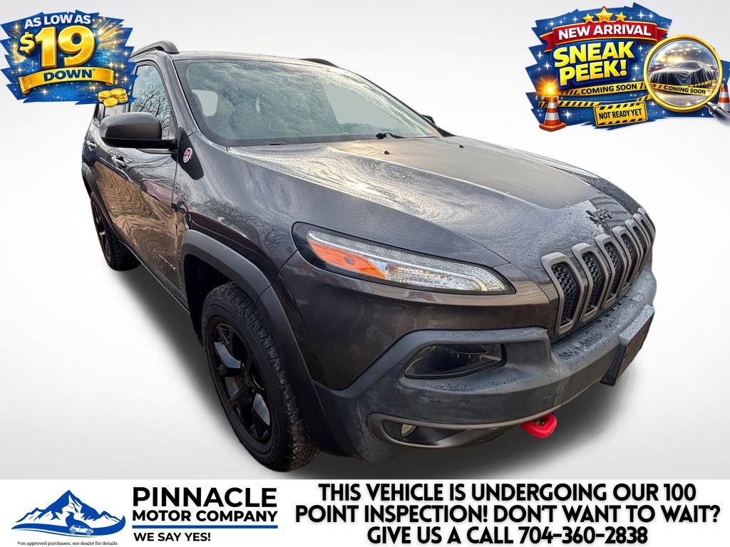Used 2016 Jeep Cherokee Trailhawk w/ Leather Interior Group image 1