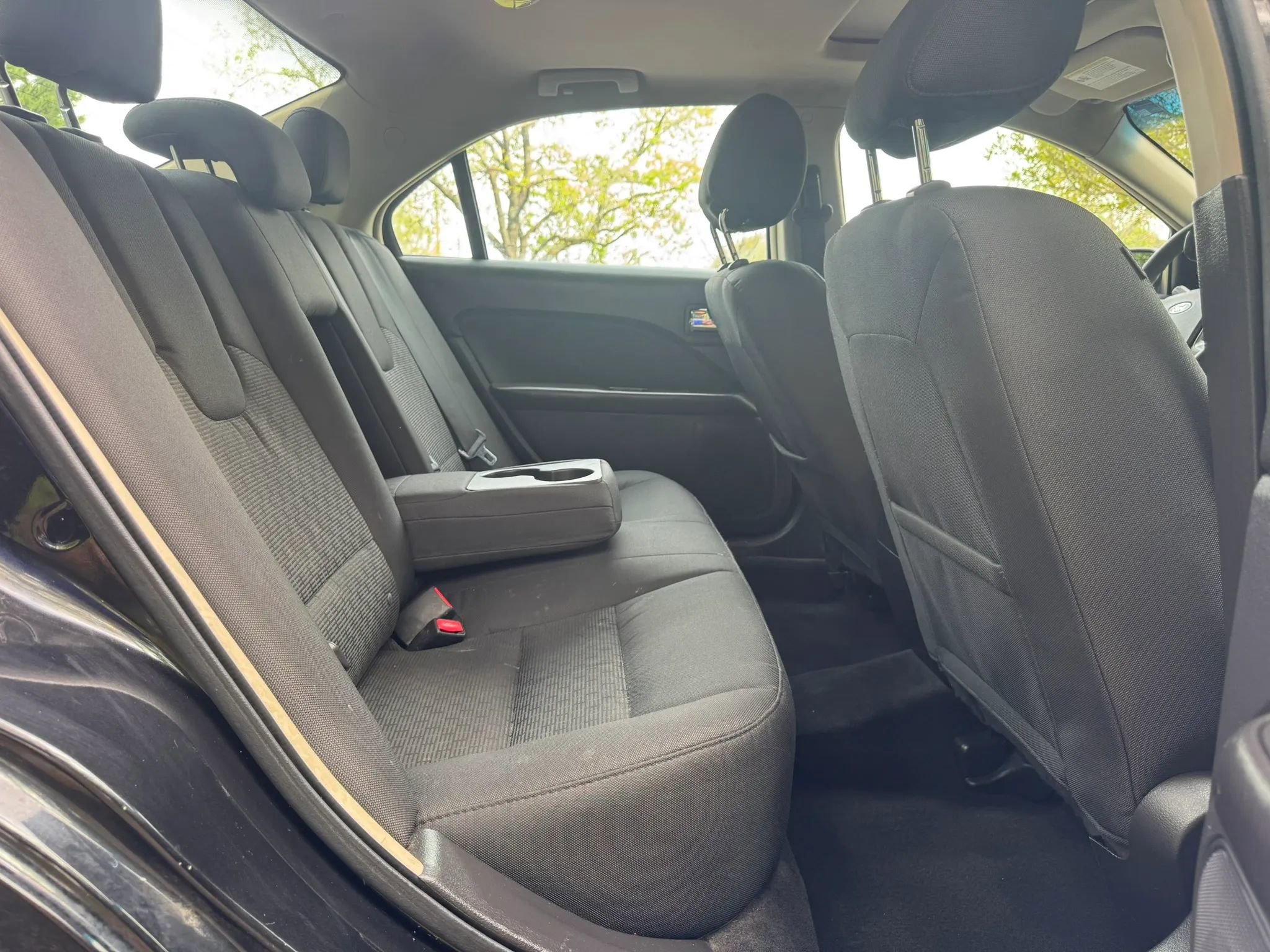 Used 2012 Ford Fusion SE image 16