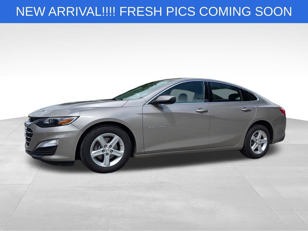 Used 2024 Chevrolet Malibu LS FWD image 2