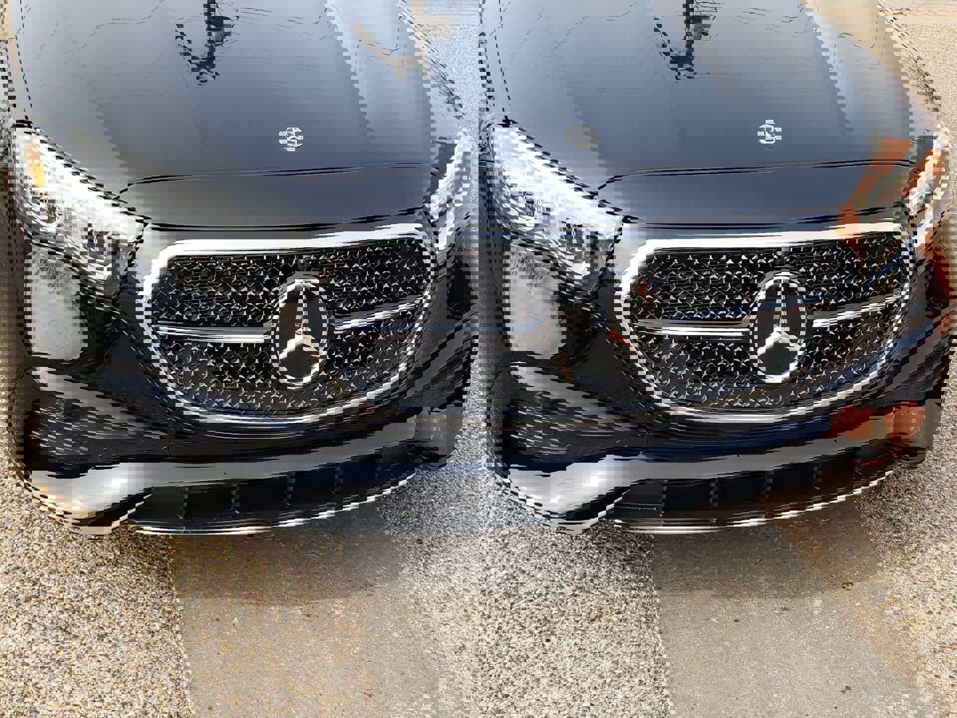 New 2025 Mercedes-Benz E 350 4MATIC Sedan image 10