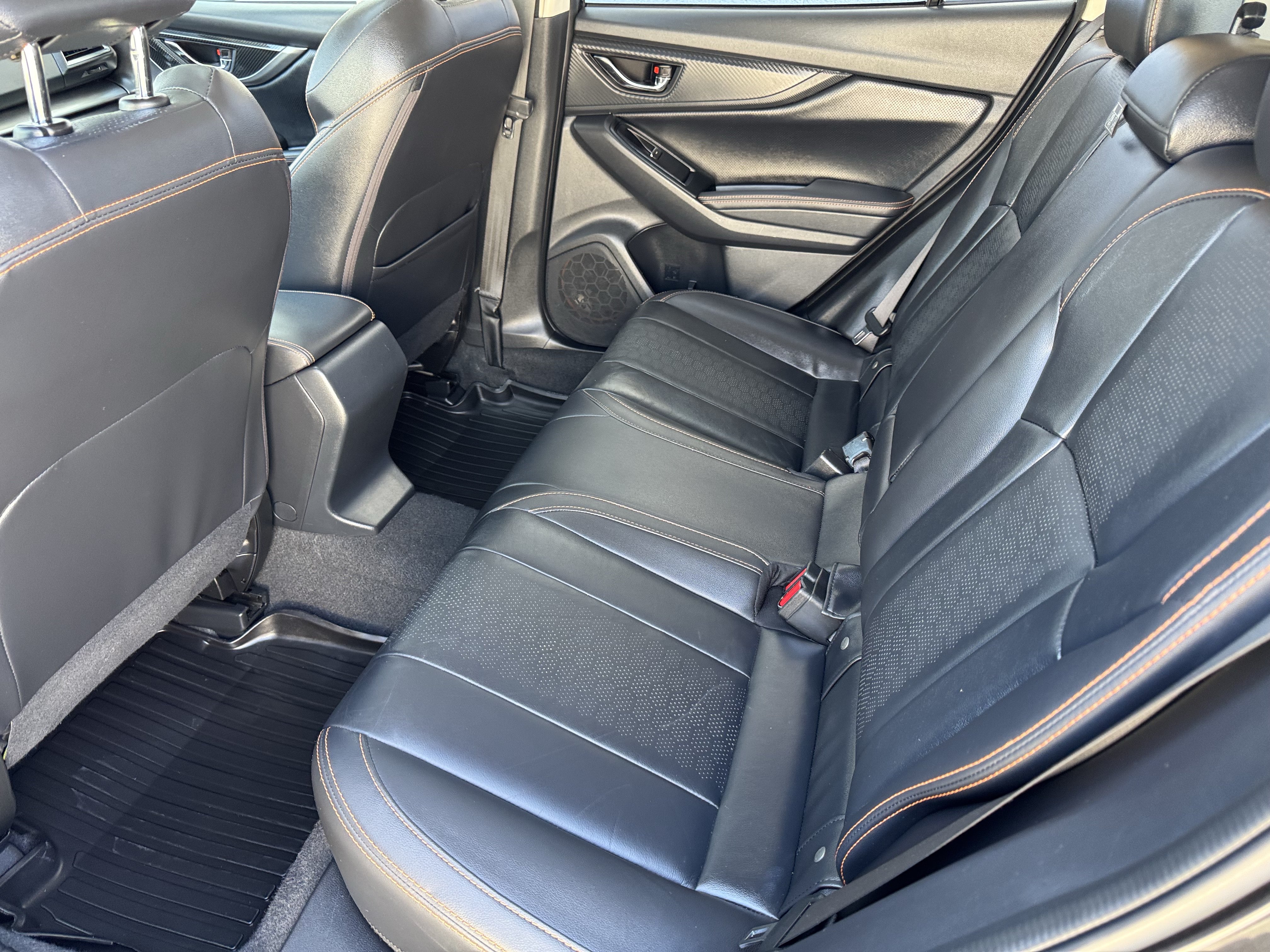 Used 2019 Subaru Crosstrek 2.0i Limited w/ Moonroof Package w/Navigation AWD/4WD image 16