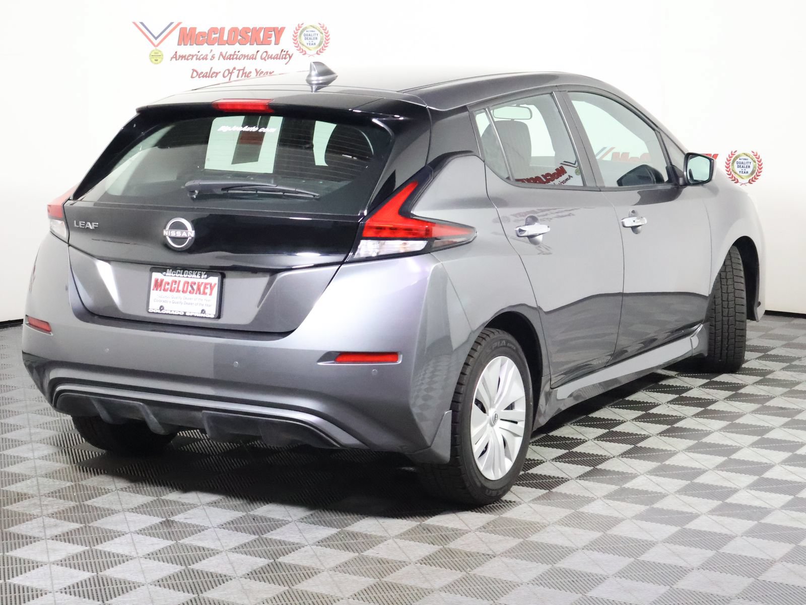 Used 2025 Nissan Leaf S FWD image 5