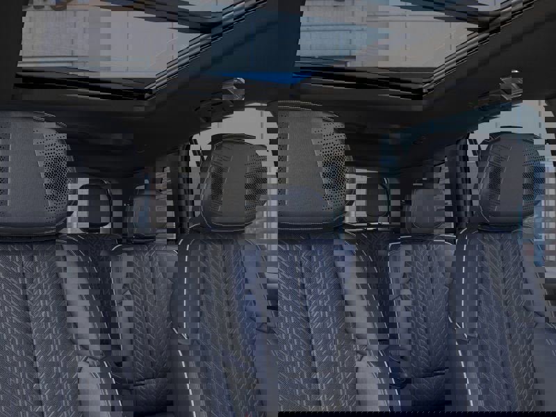 New 2026 Cadillac Vistiq Premium Luxury image 24