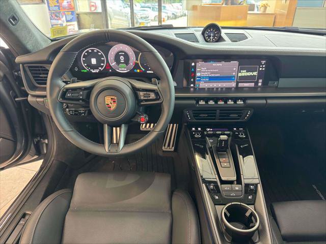 Used 2025 Porsche 911 Carrera GTS RWD image 19