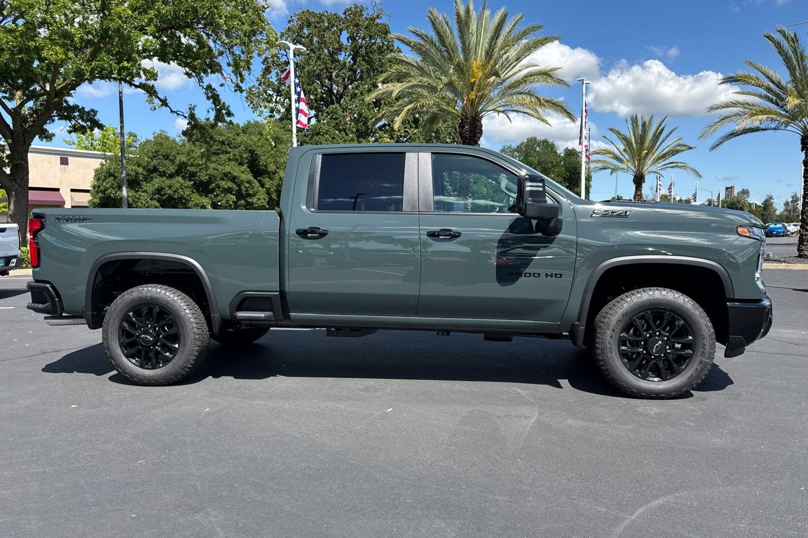 New 2026 Chevrolet Silverado 2500 LT w/ Trail Boss Package AWD/4WD image 2