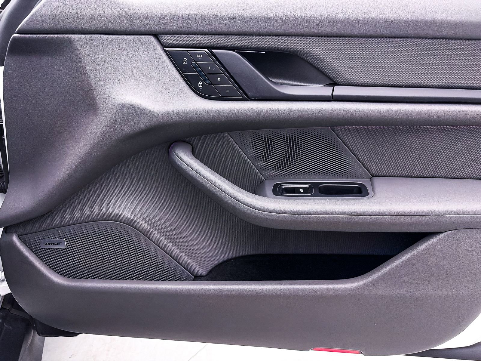 Used 2023 Porsche Taycan w/ Premium Package image 59