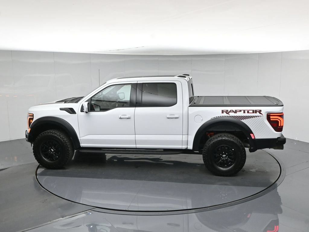 Used 2025 Ford F150 Raptor AWD/4WD image 52