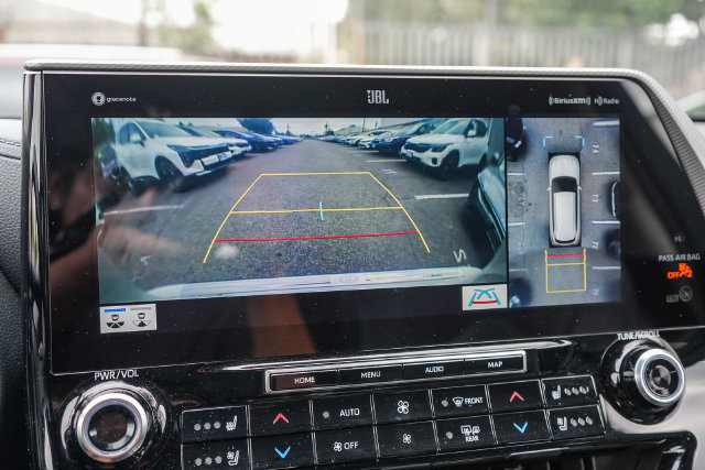 Used 2022 Toyota Highlander Platinum AWD/4WD image 25