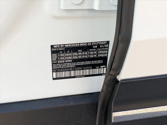 Certified 2025 Mercedes-Benz GLB 250 4MATIC image 24