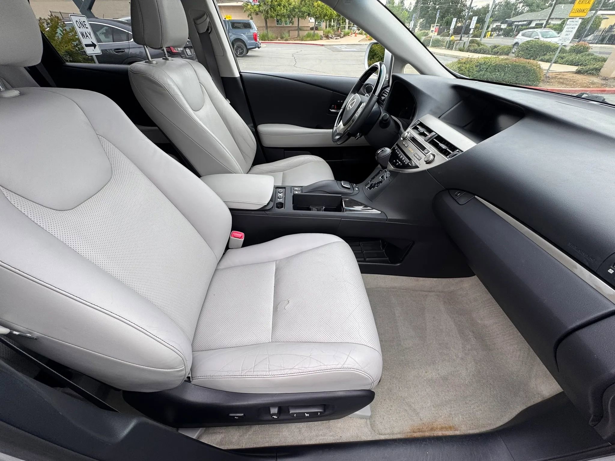 Used 2014 Lexus RX 450h AWD image 13