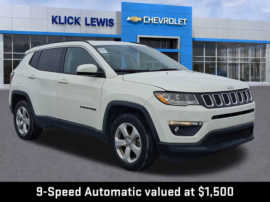 Used 2019 Jeep Compass Latitude w/ Cold Weather Group image 1