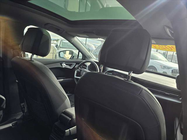 Used 2023 Audi Q4 e-tron Premium Plus w/ Premium Plus image 15