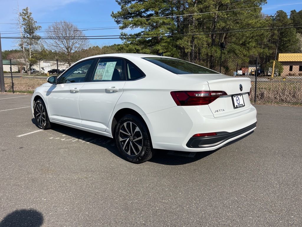 Used 2024 Volkswagen Jetta S image 7