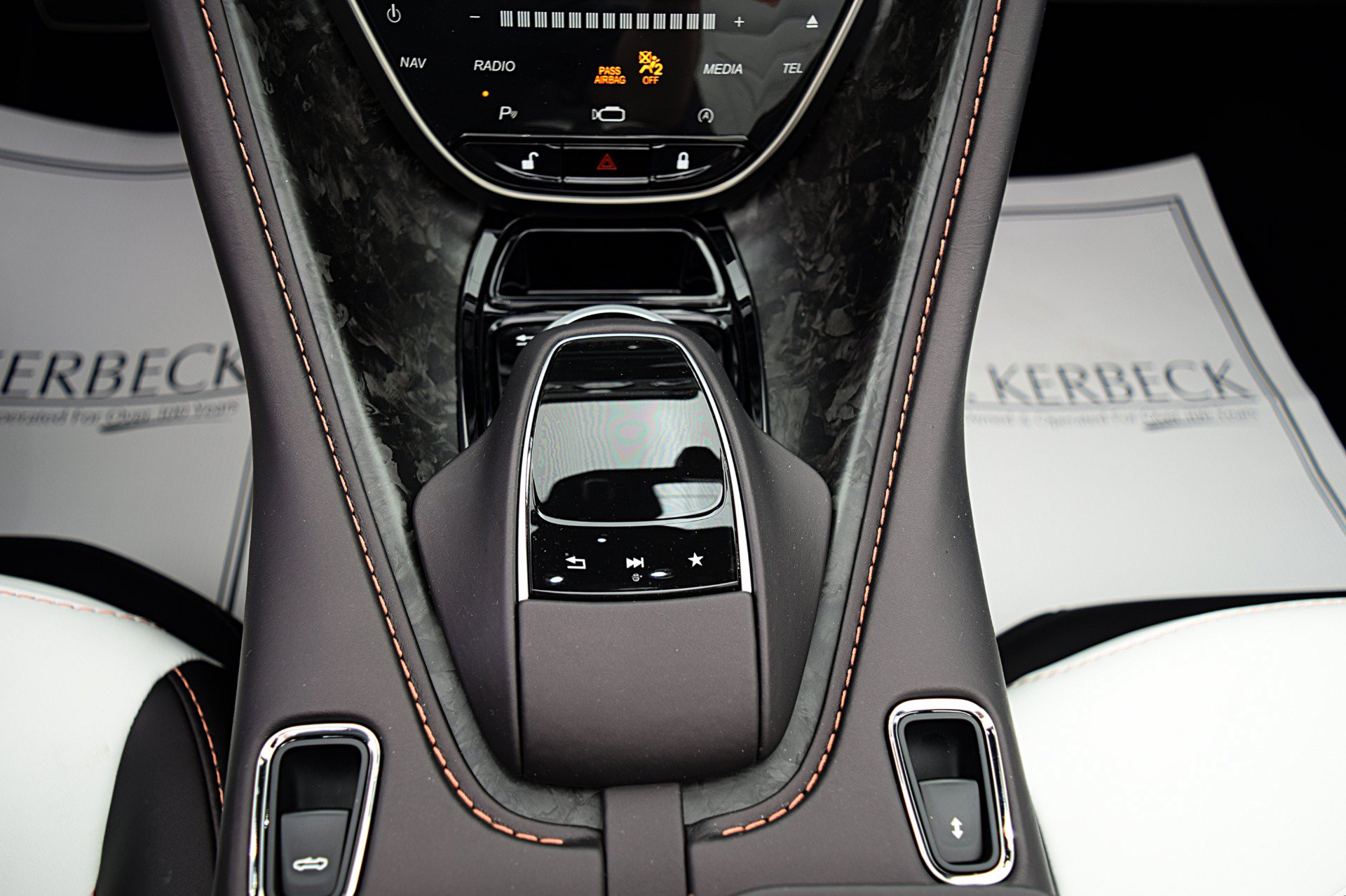 Used 2023 Aston Martin DBS Superleggera Volante RWD image 47