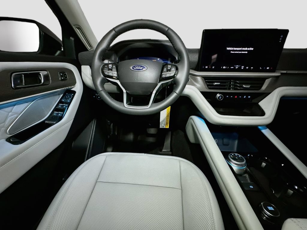 New 2026 Ford Explorer Platinum w/ LUX Leather Package AWD/4WD image 31