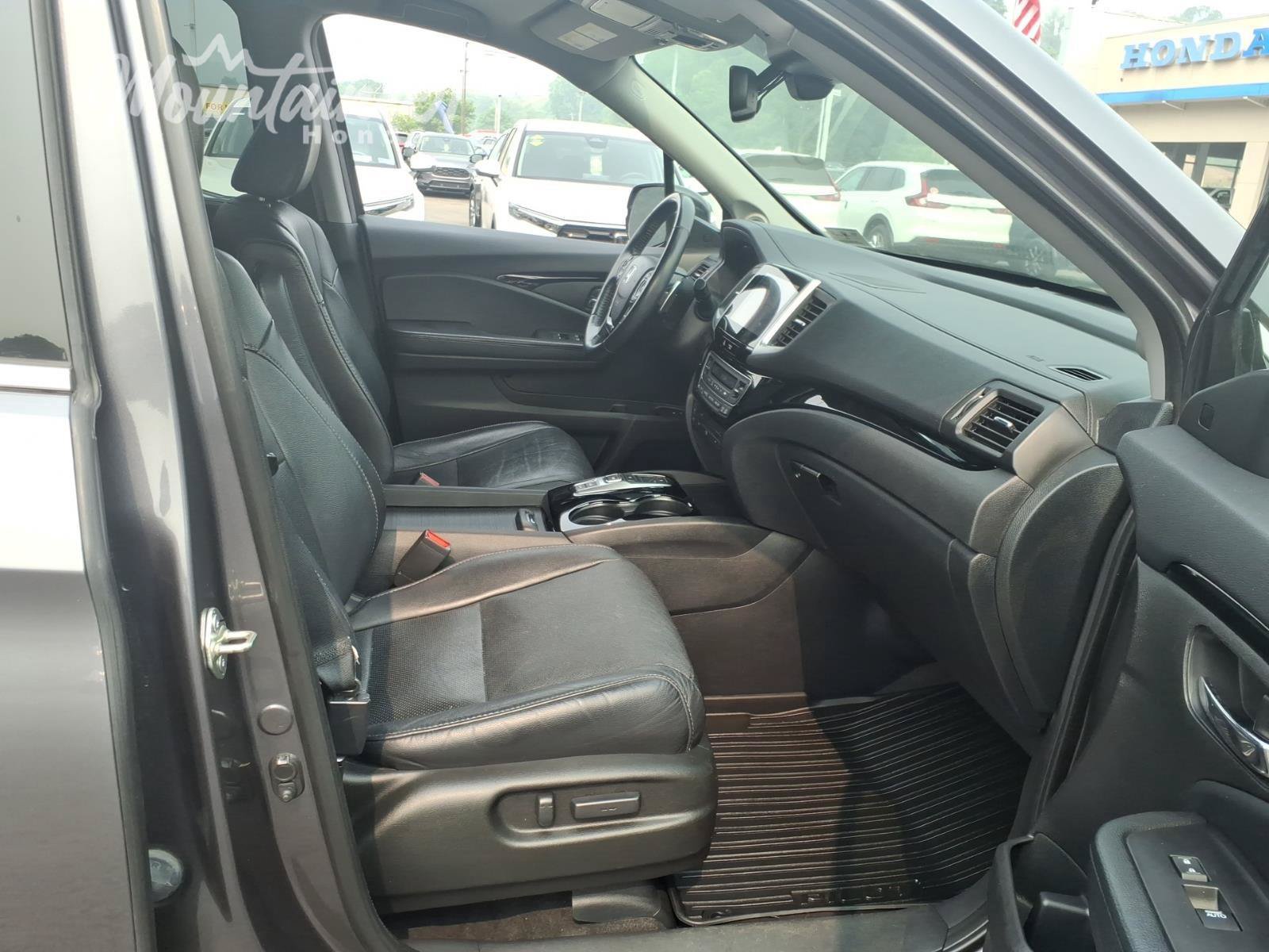 Used 2018 Honda Pilot Elite image 16