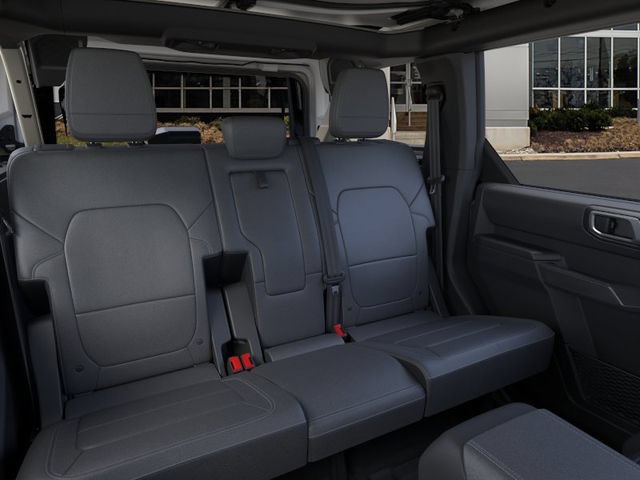 New 2026 Ford Bronco Badlands w/ Sasquatch Package AWD/4WD image 11