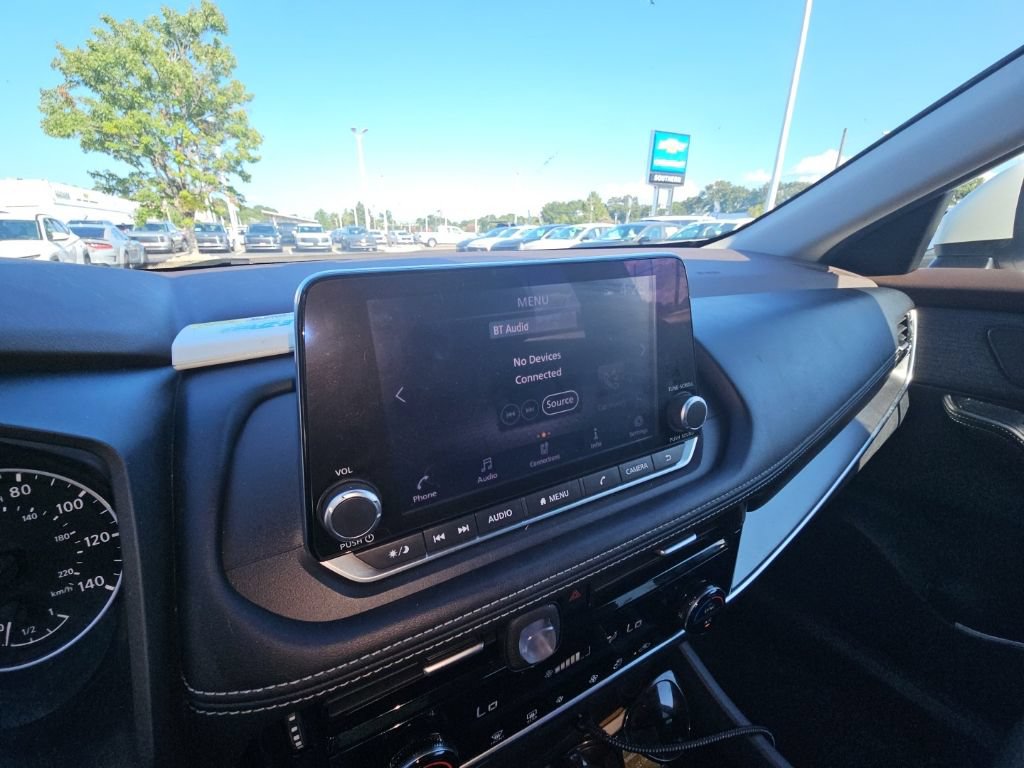 Used 2022 Nissan Rogue SV AWD/4WD image 15
