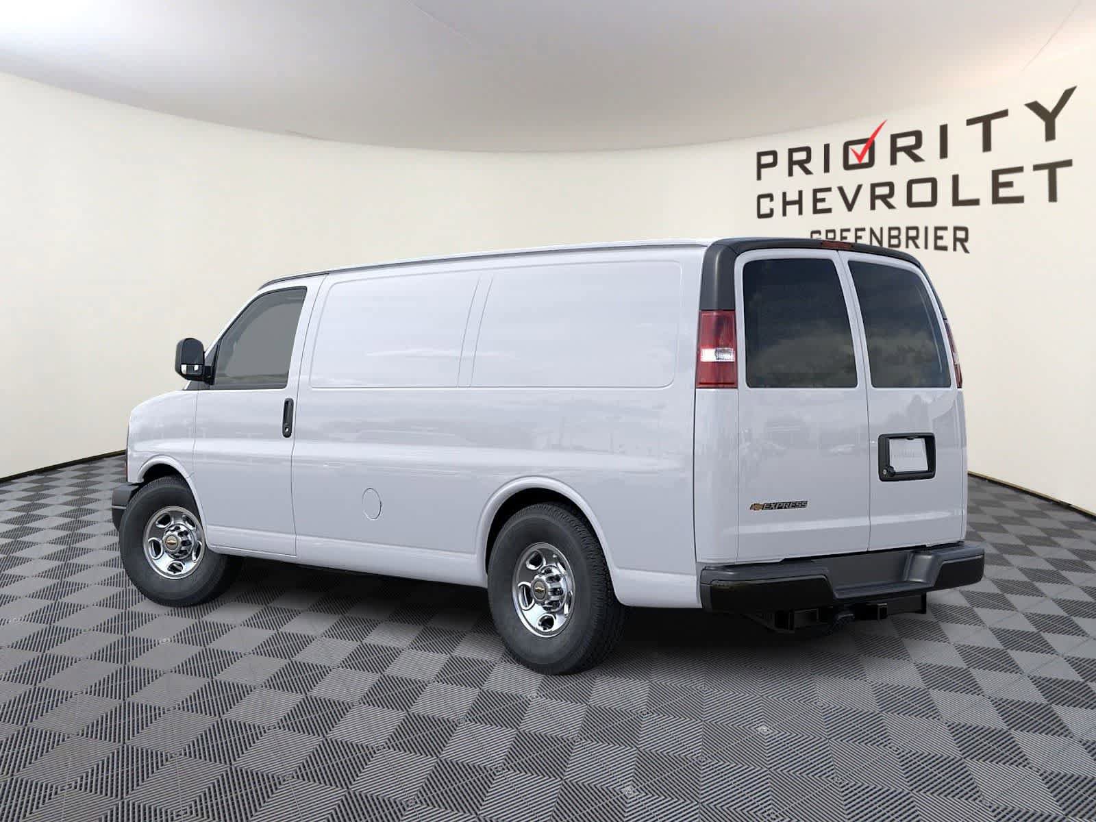 New 2025 Chevrolet Express 3500 w/ Driver Convenience Package RWD image 3