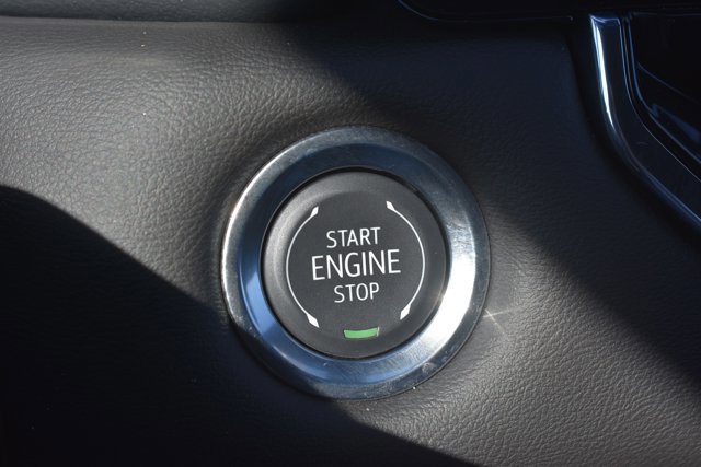 Used 2026 GMC Canyon Elevation w/ Convenience Package image 25