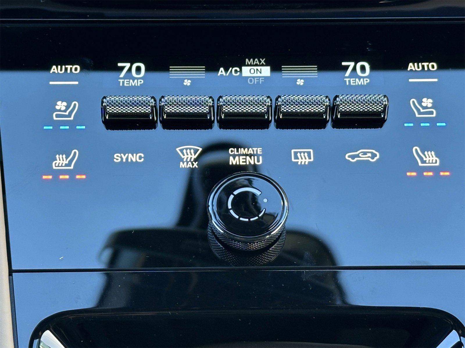 New 2026 Porsche Cayenne Coupe image 24