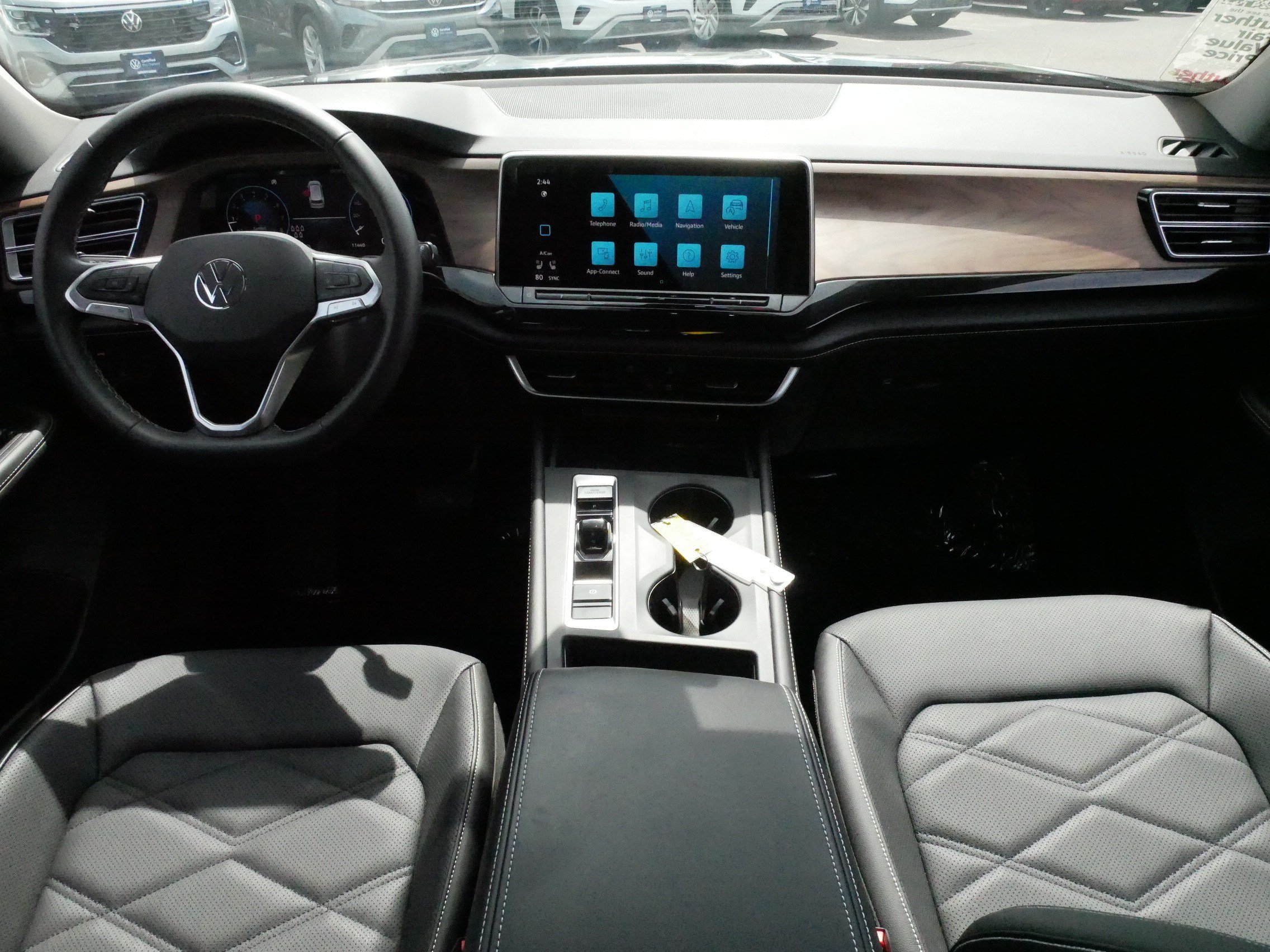 Certified 2026 Volkswagen Atlas SE AWD/4WD image 10