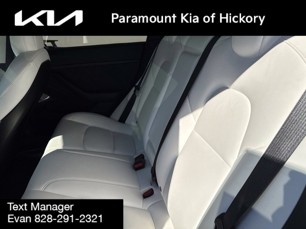 Used 2022 Tesla Model 3 Long Range AWD/4WD image 14