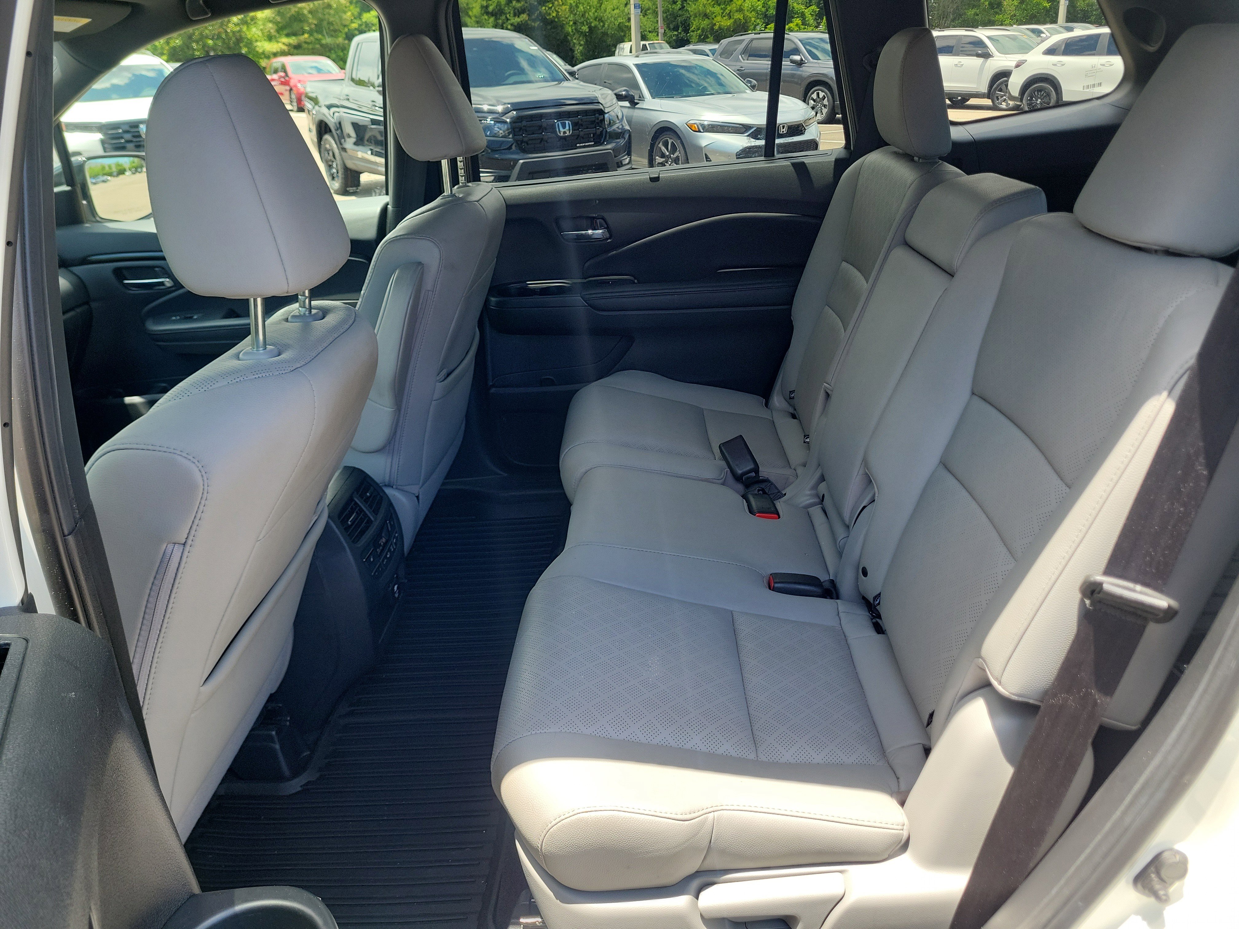 Used 2019 Honda Passport Elite image 9