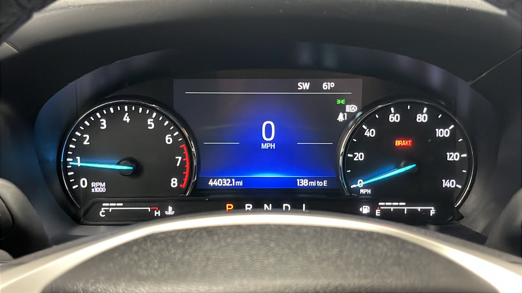 Used 2023 Ford Explorer XLT w/ Equipment Group 202A AWD/4WD image 17