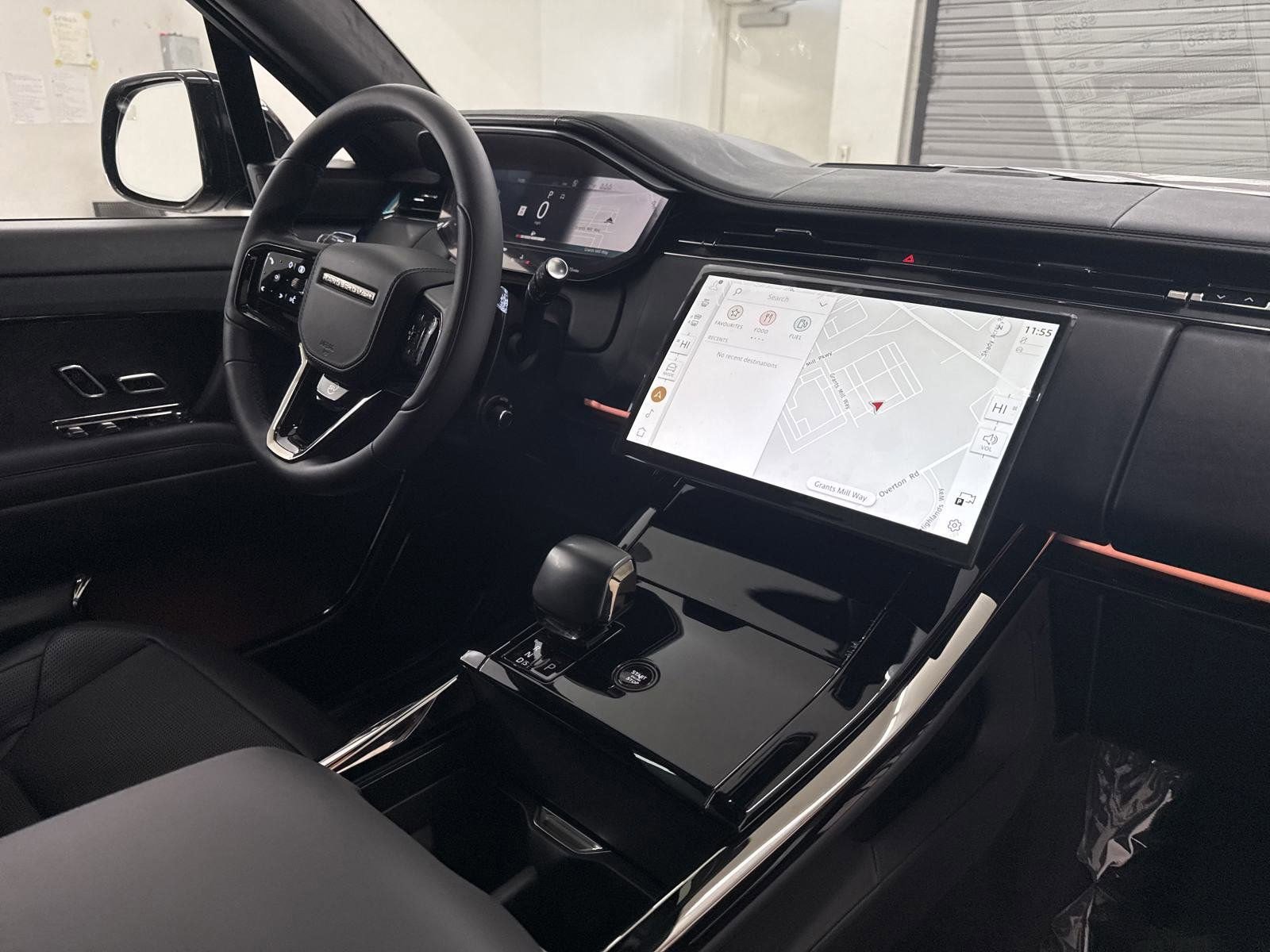 New 2025 Land Rover Range Rover Sport SV Edition Two image 31