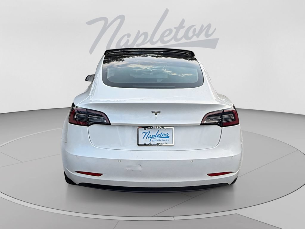 Used 2020 Tesla Model 3 Standard Range Plus RWD image 4