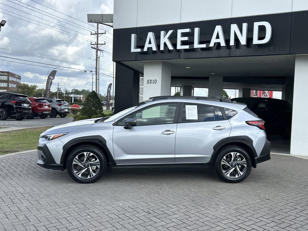 Certified 2025 Subaru Crosstrek 2.0i Premium w/ Popular Package #4 image 3