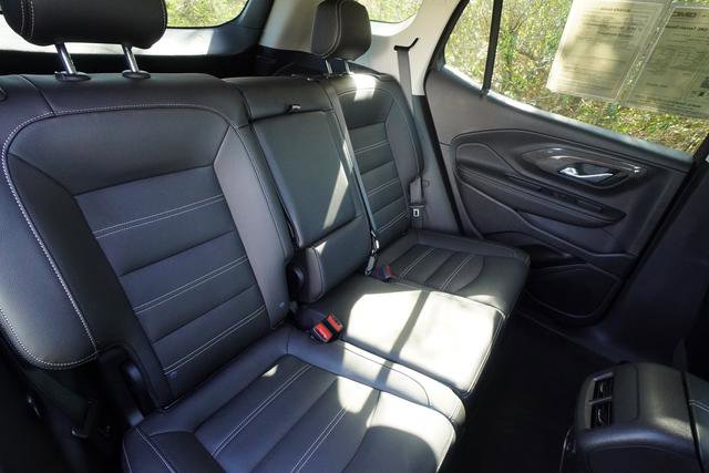 Used 2024 GMC Terrain Denali w/ Black Diamond Edition image 26