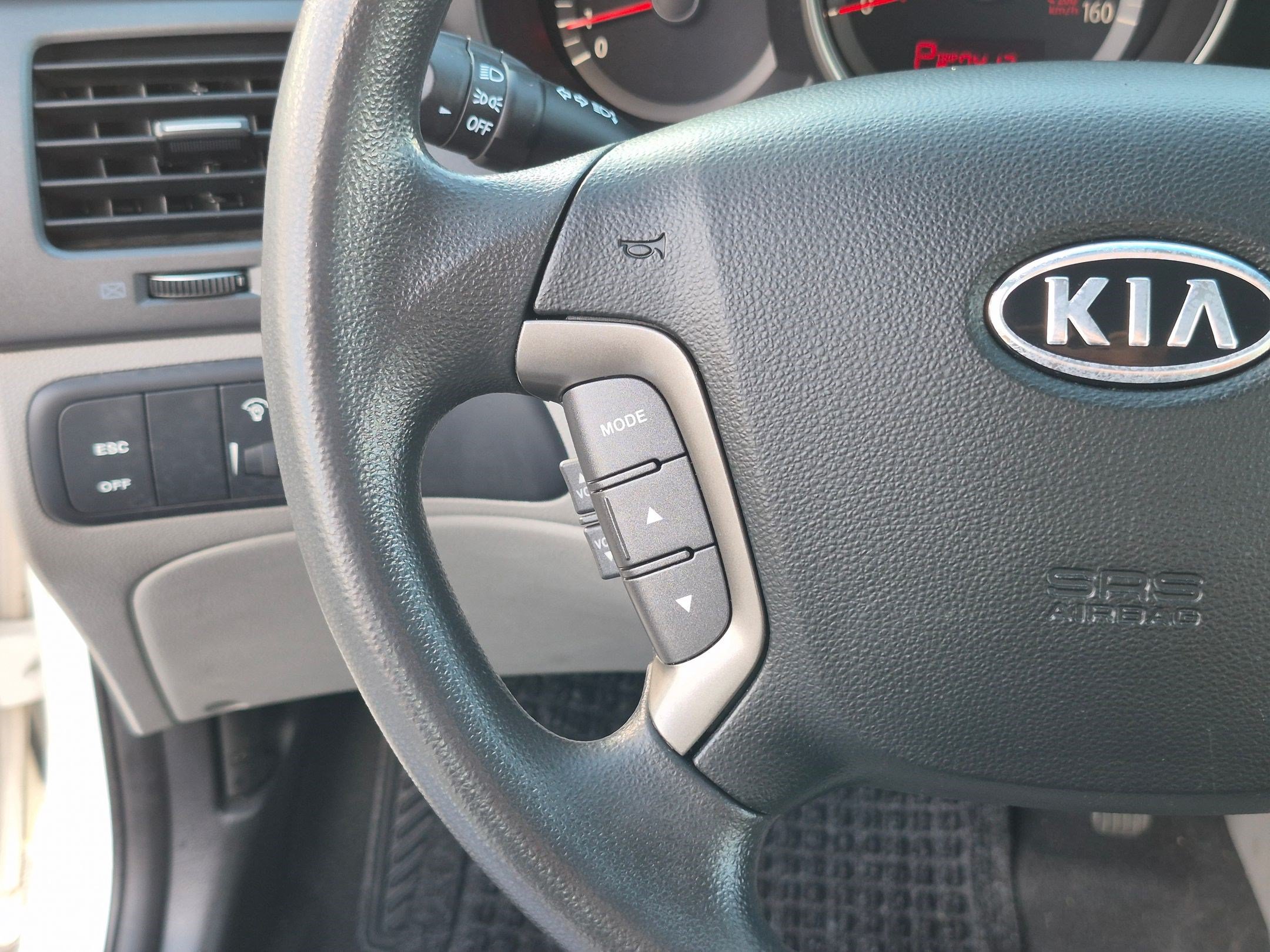 Used 2010 Kia Optima LX FWD image 19