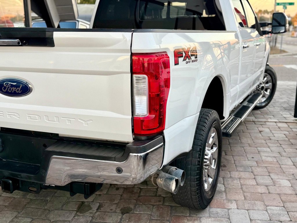 Used 2018 Ford F250 Lariat w/ Chrome Package image 53