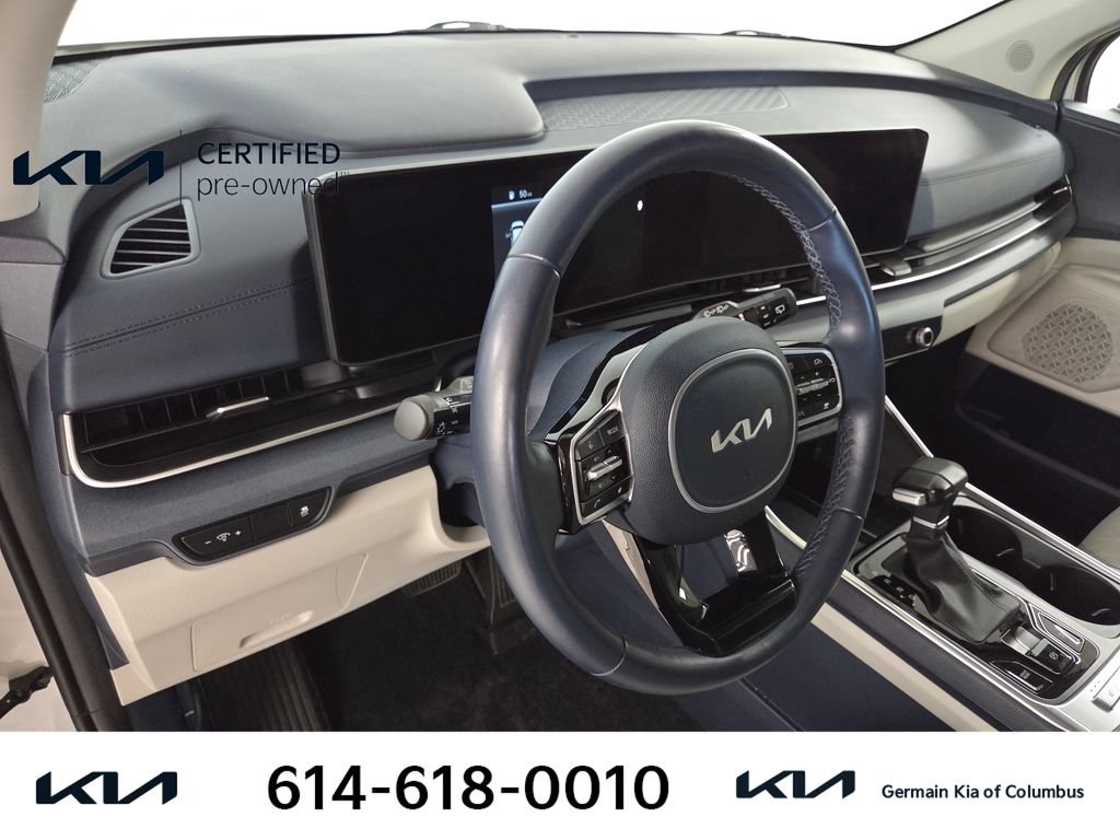 Certified 2026 Kia Carnival EX FWD image 17