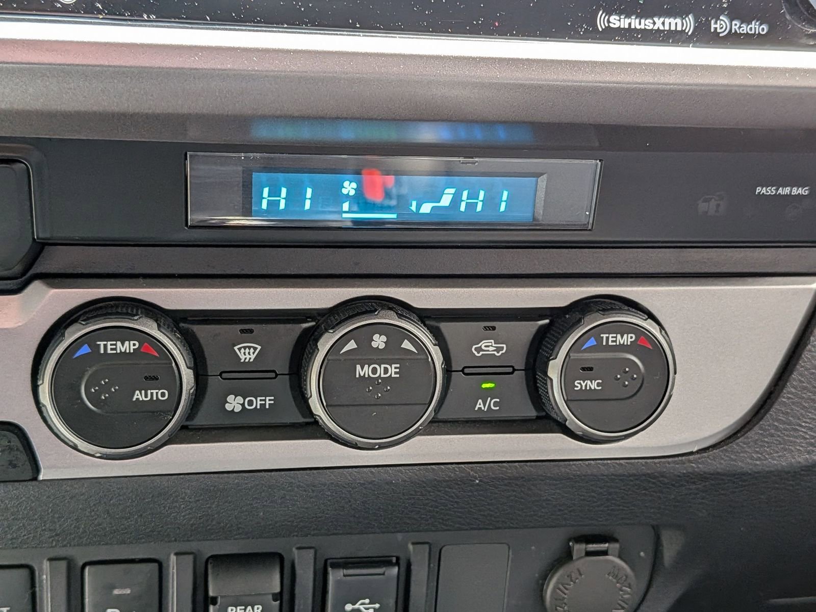 Used 2021 Toyota Tacoma SR5 image 25