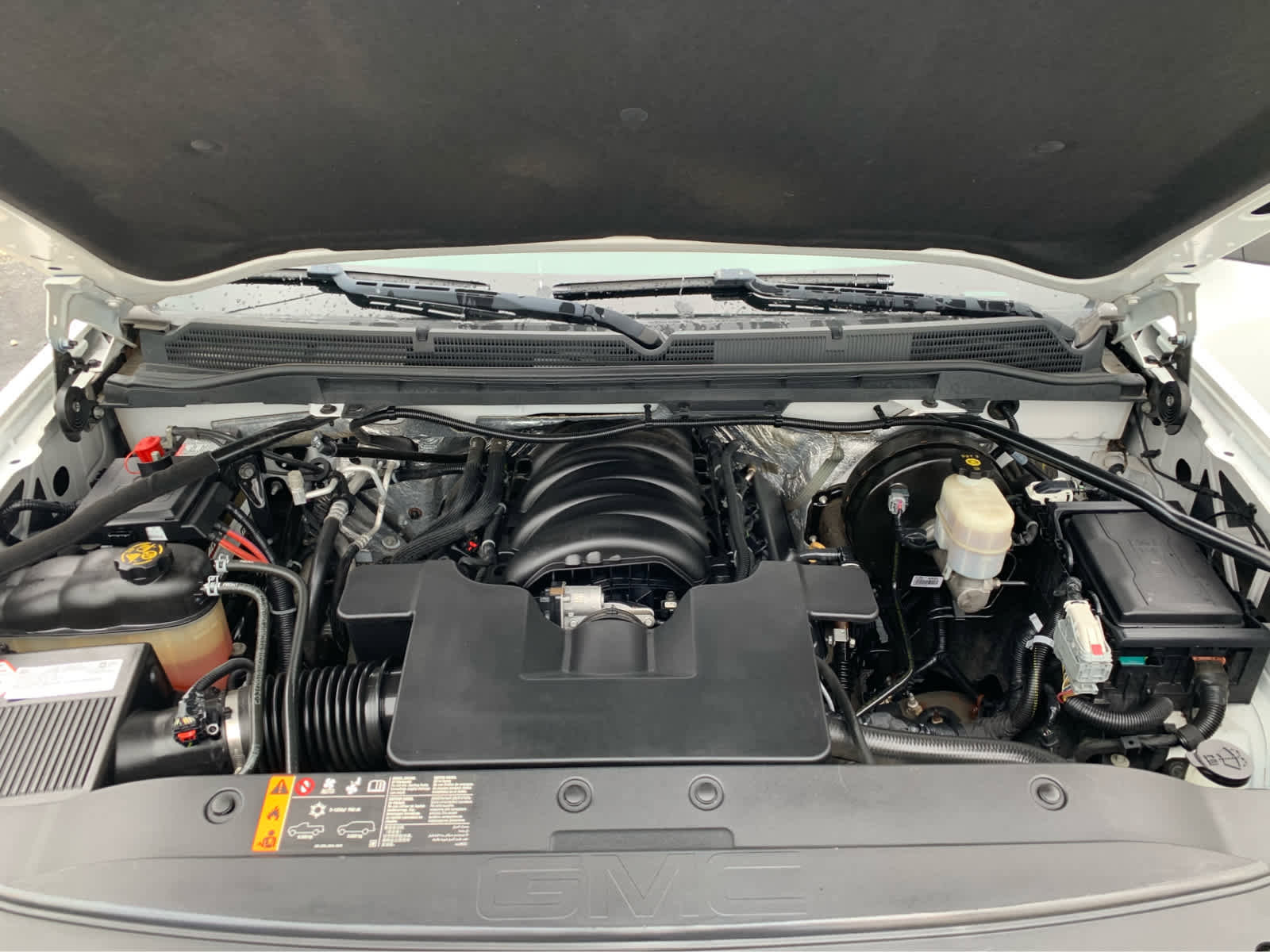 Used 2018 GMC Sierra 1500 SLE w/ SLE Value Package AWD/4WD image 9