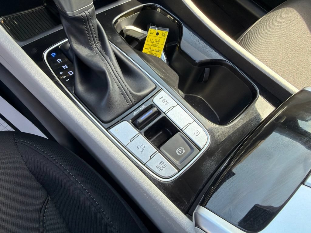Used 2025 Hyundai Tucson SEL FWD image 28