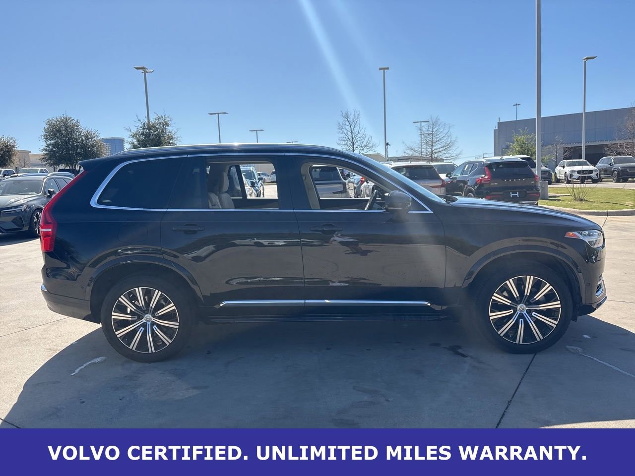 Certified 2023 Volvo XC90 B6 Plus w/ Protection Package Premier image 4