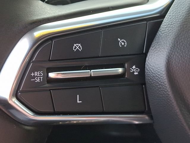 Used 2025 Chevrolet Equinox LT w/ Convenience Package II image 21