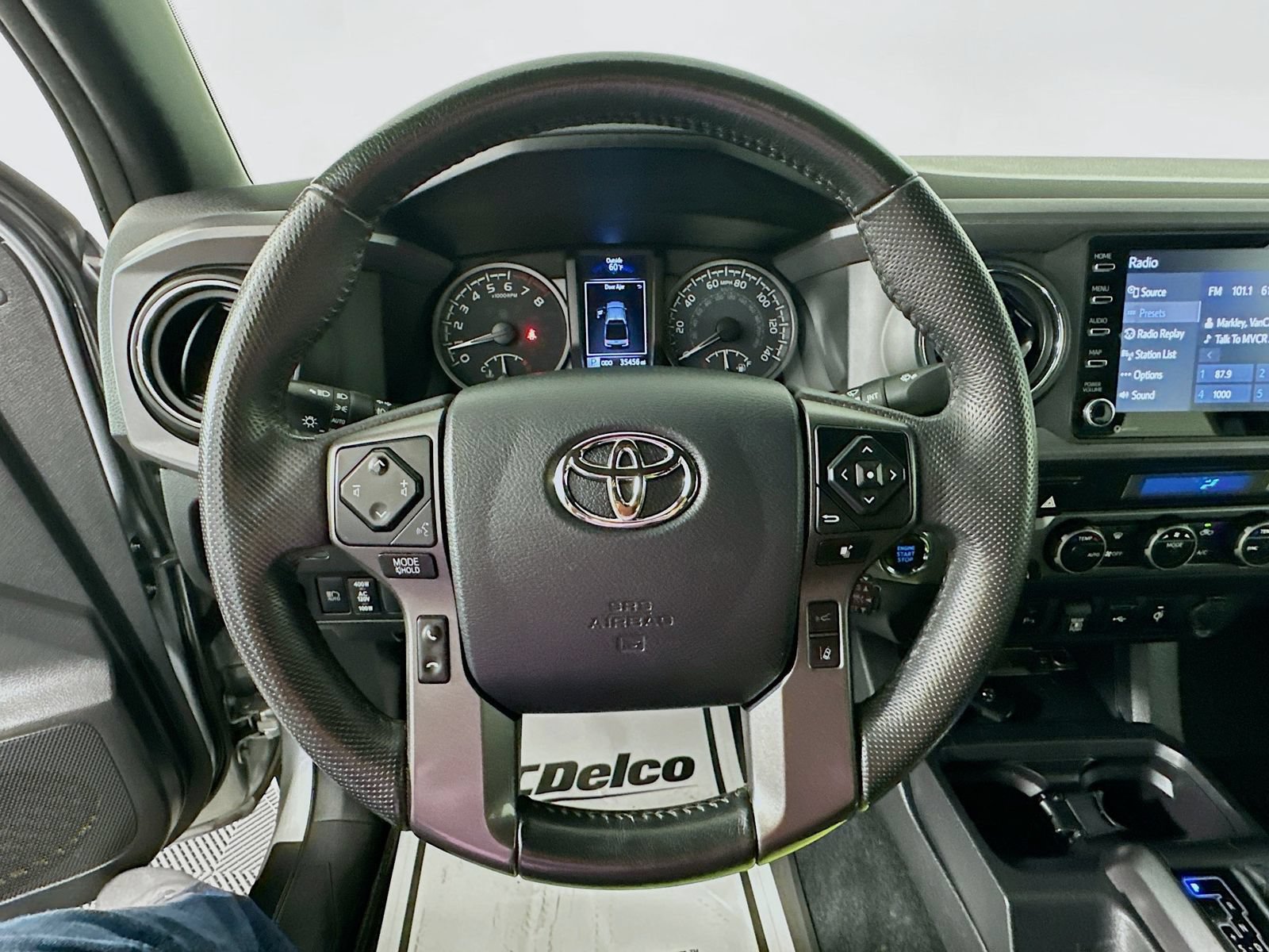 Certified 2023 Toyota Tacoma TRD Off-Road w/ Technology Package AWD/4WD image 11