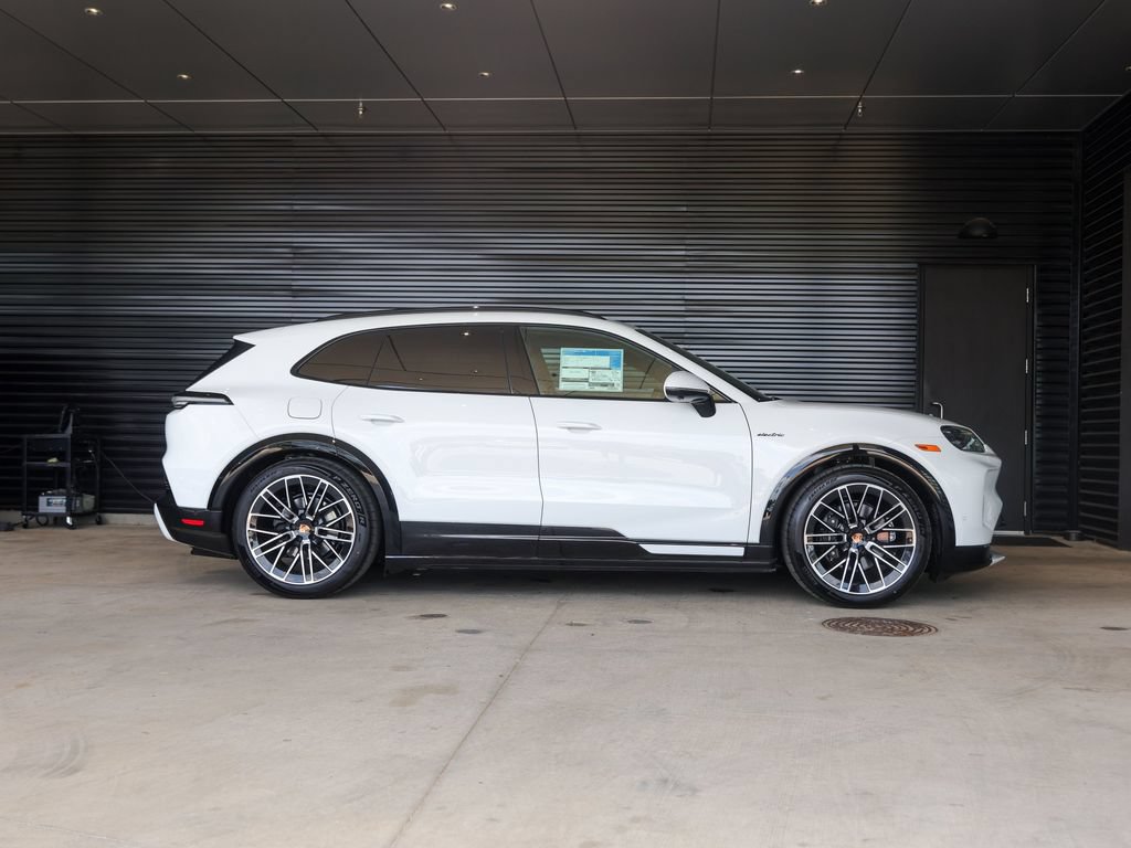 New 2026 Porsche Cayenne Electric AWD/4WD image 8