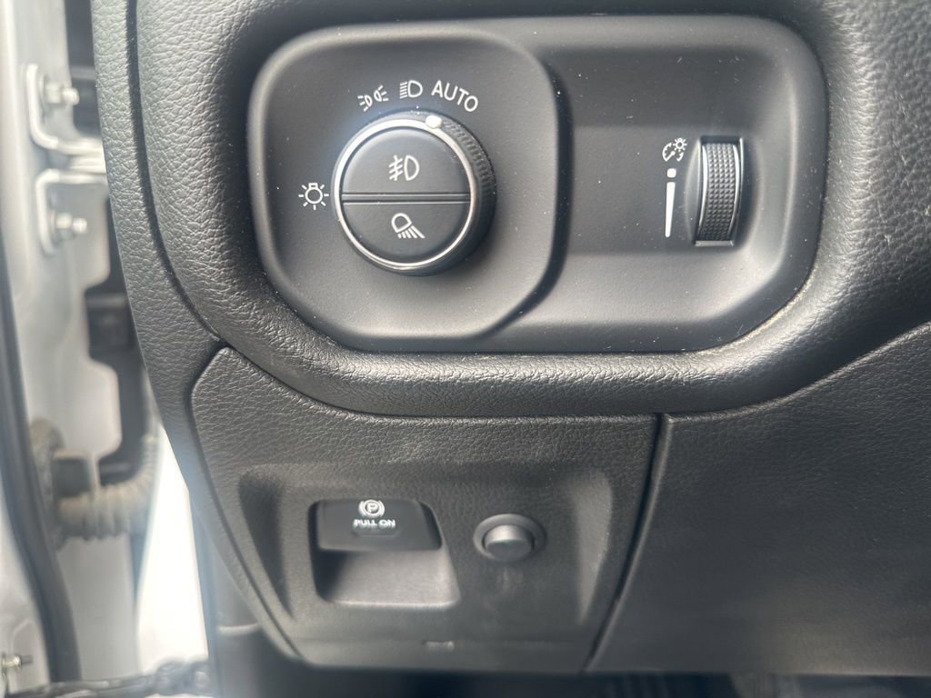 Used 2023 RAM 1500 Big Horn image 25
