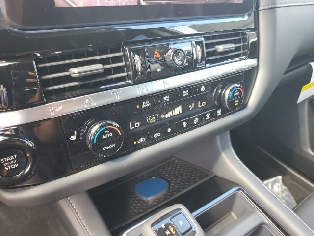 New 2026 Nissan Pathfinder SL FWD image 15