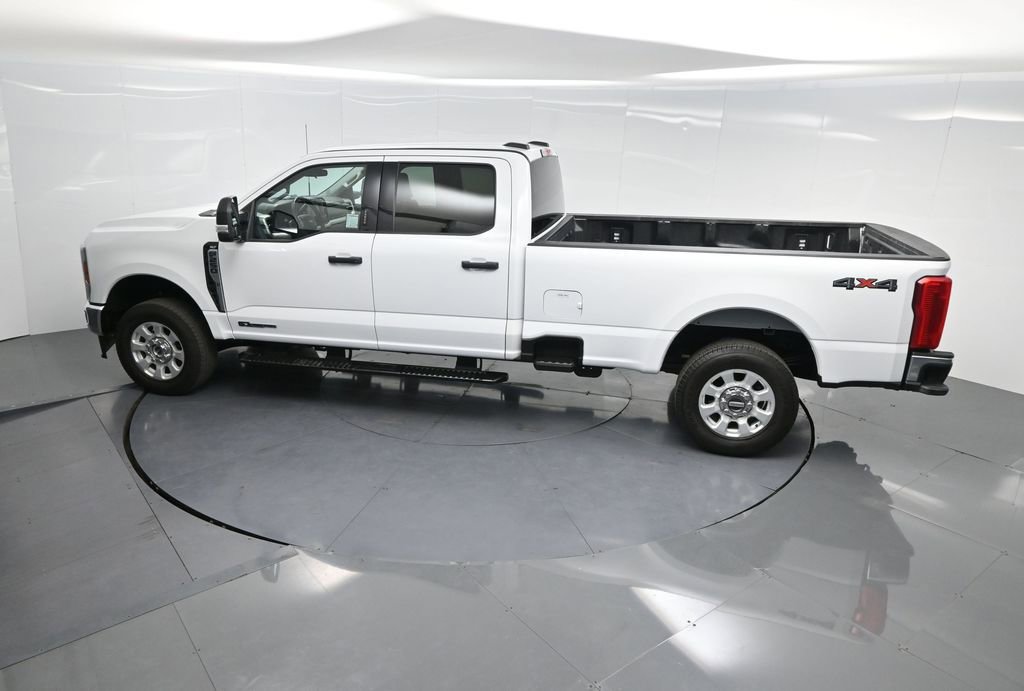 Used 2024 Ford F250 XLT image 63