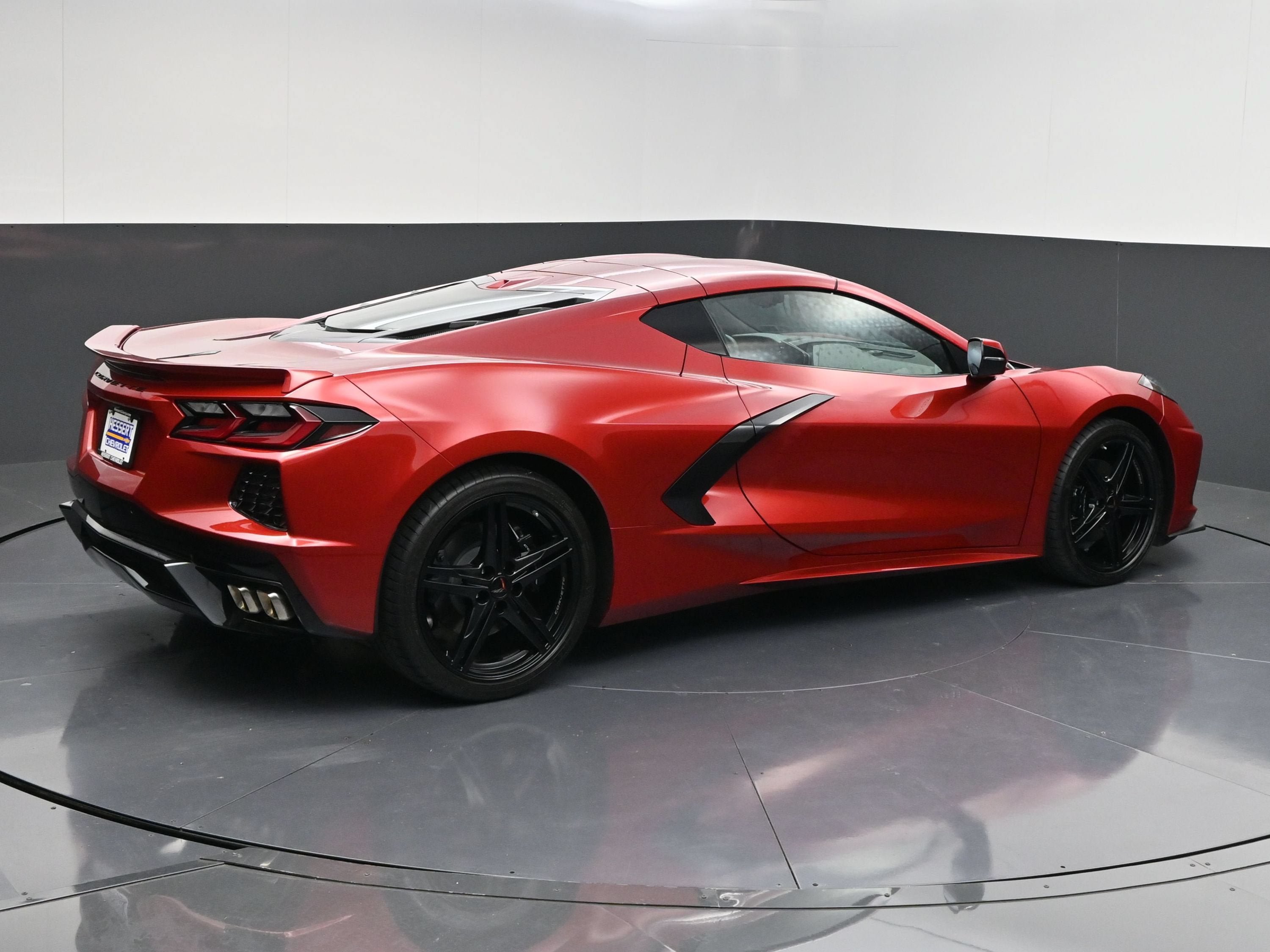 Used 2026 Chevrolet Corvette Stingray Coupe w/ 1LT RWD image 8